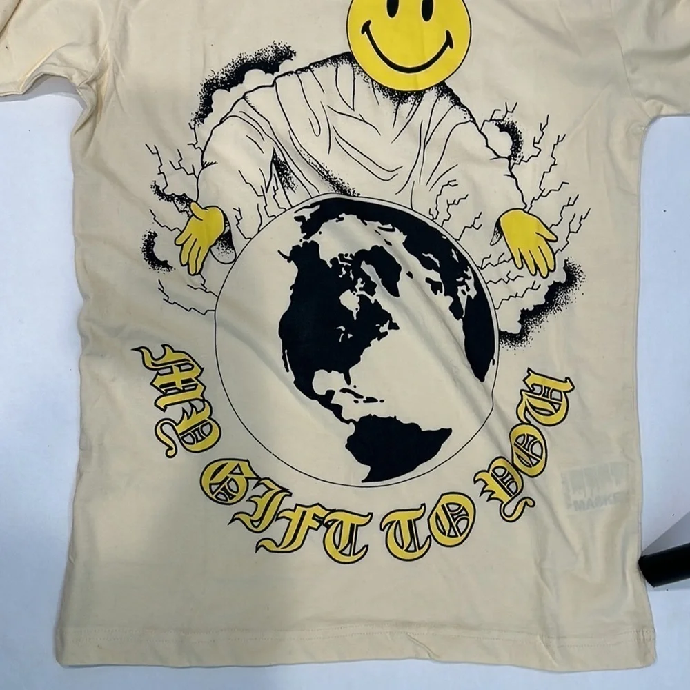 Market x Smiley my gift to you short sleeve graphic T-shirt small new with tags